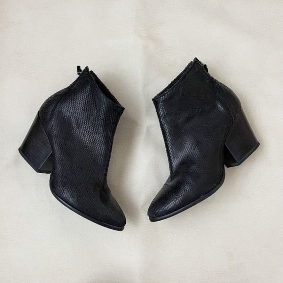 Andre Assous Shoes - Andre Assous Black Leather Booties